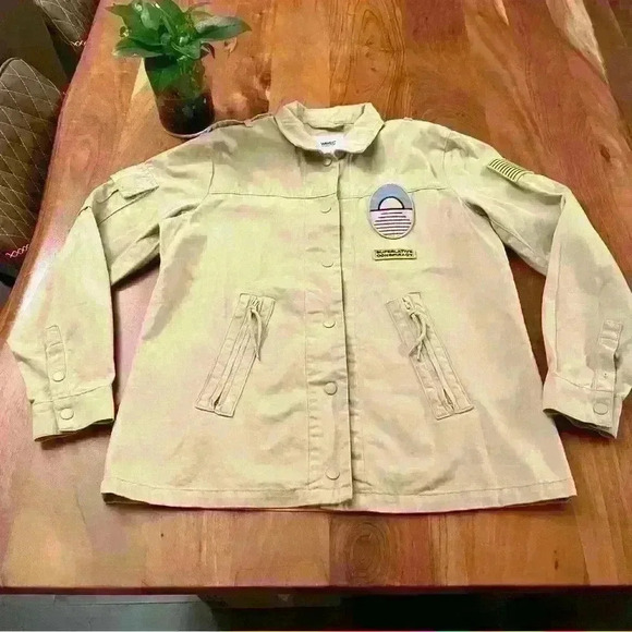 WESC Jacket Beige Streetwear Unisex Contemporary Jacket. - Picture 1 of 10